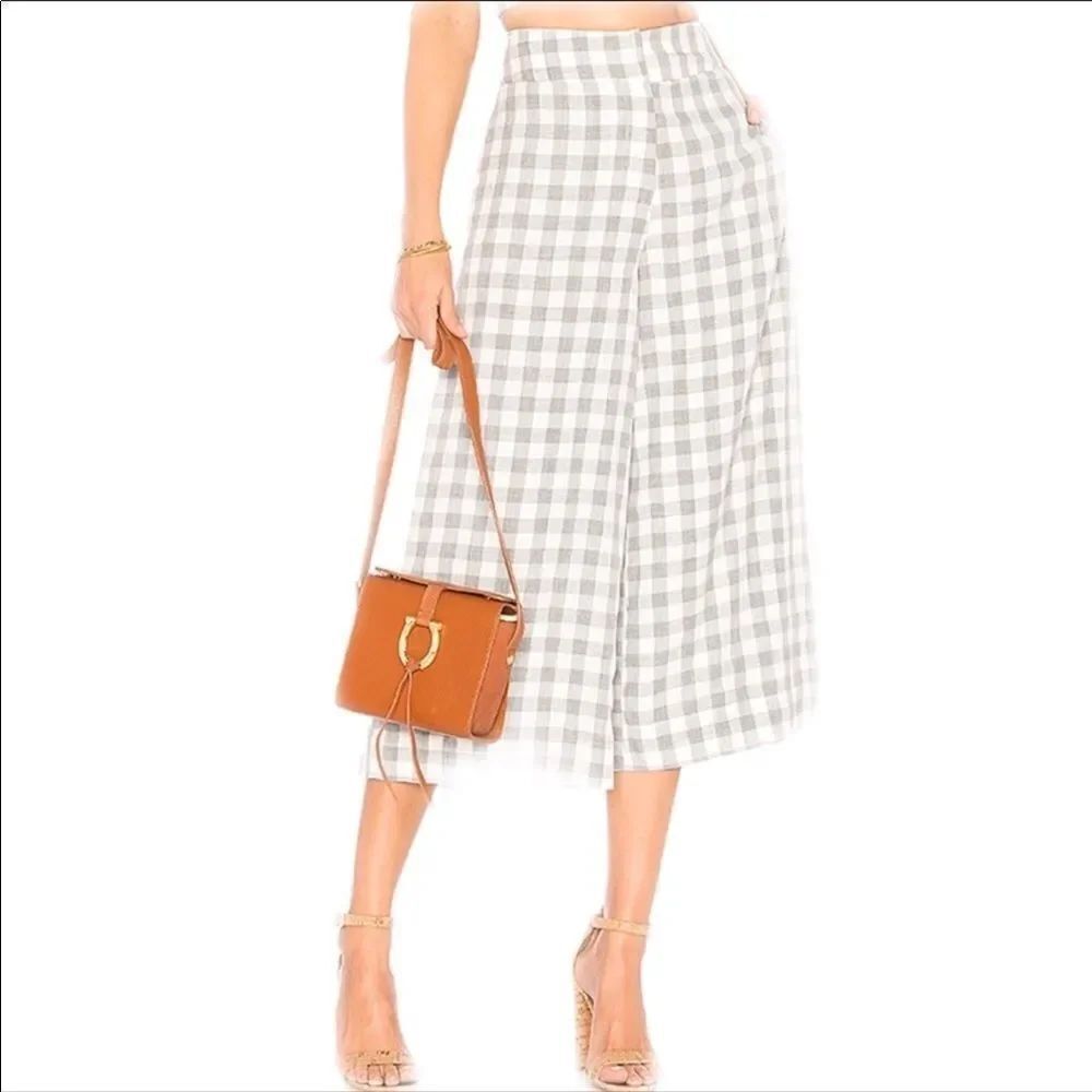High Waist Gingham Capri Wide Legged Cropped Pants House of Harlow 1960 NEW